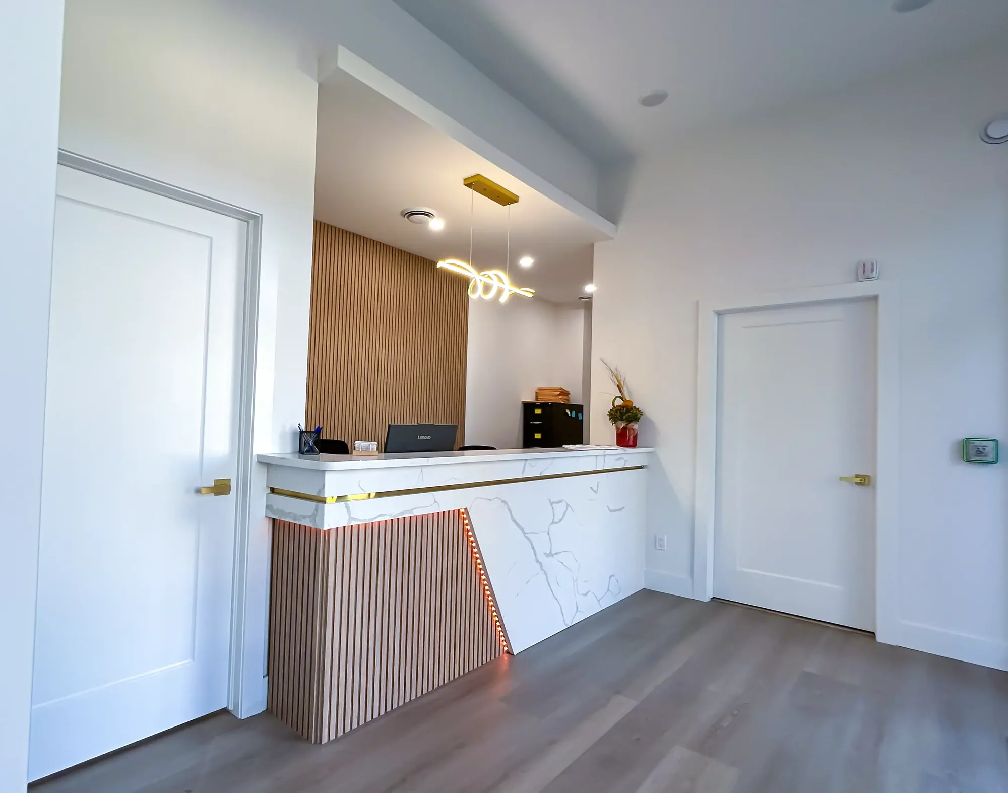 1485 Erie St, Front Desk Side Angle